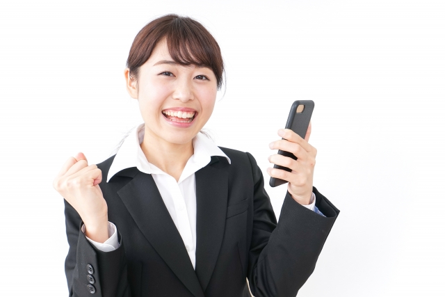 笑顔の女性